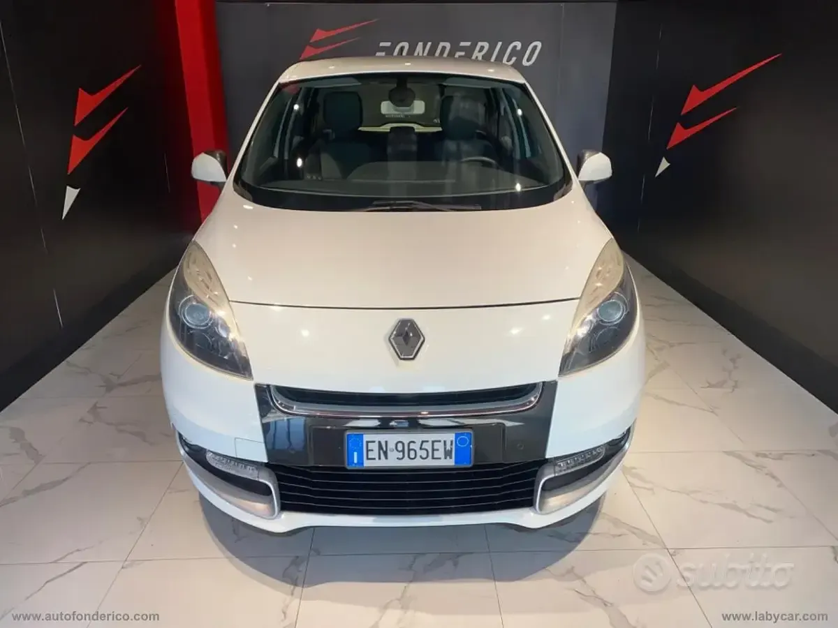 Usata Renault Scénic III 110 CV (80 kW) 2012 Monovolume