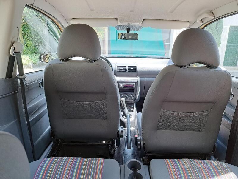 Usata VW Fox 54 CV (39 kW) 2009 Giallo Utilitaria