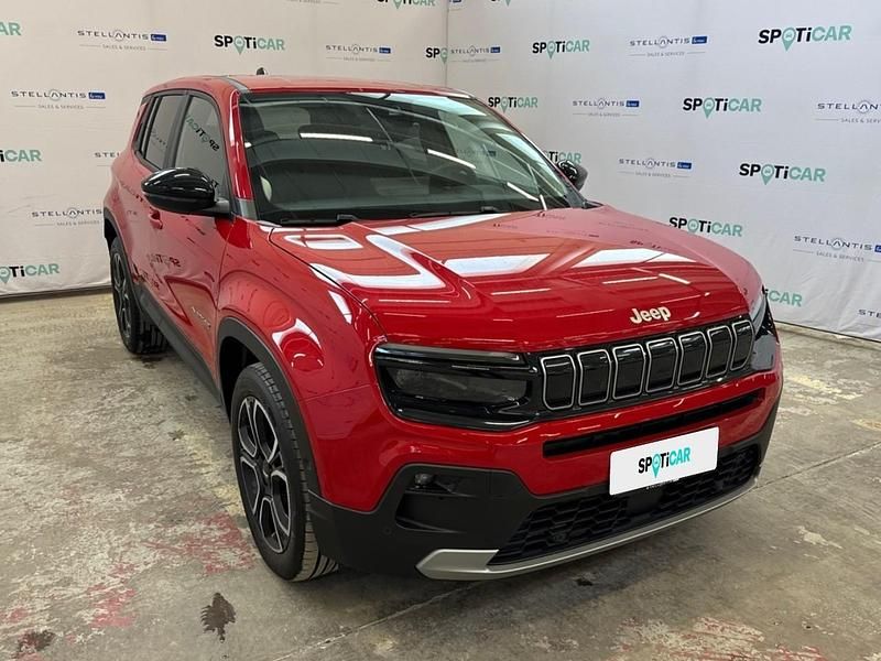 Usata Jeep Avenger Summit 101 CV (74 kW) 2024 Rosso SUV