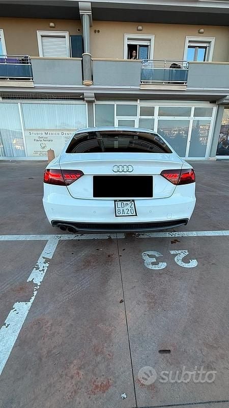 Begagnad Audi A5 S-line plus 2015 Vit Sportkupé