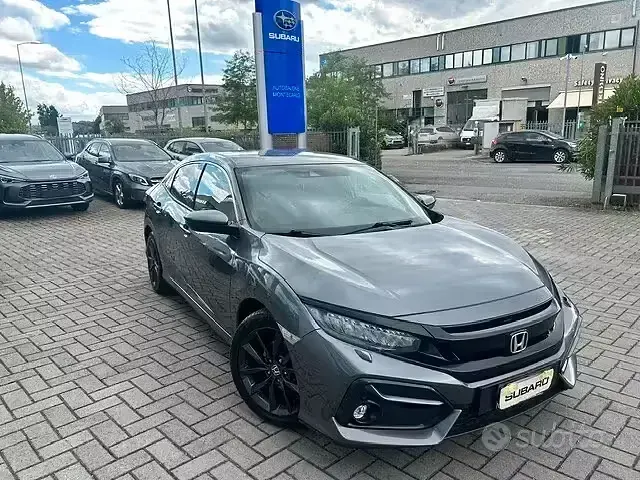 Usata Honda Civic Elegance 126 CV (92 kW) 2020 Grigio Berlina