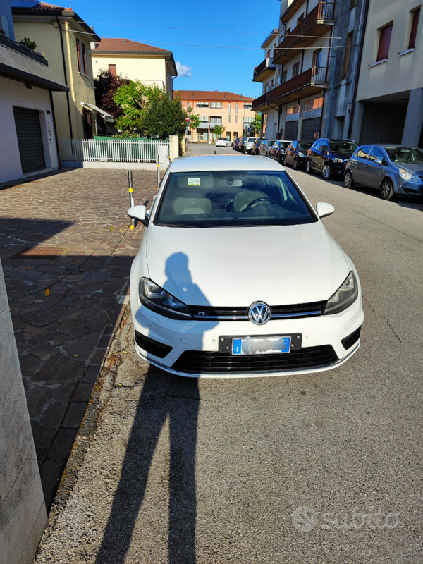 Usato 2016 VW Golf 1.6 Diesel 110 CV (15.000 €)
