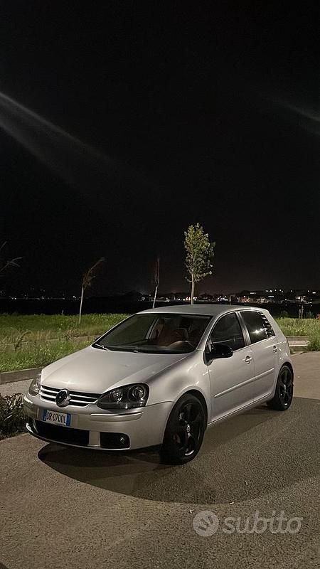 Grigio Usata 2007 VW Golf Tre volumi | 5500 € (Molto cara) - Immagine 1/2
