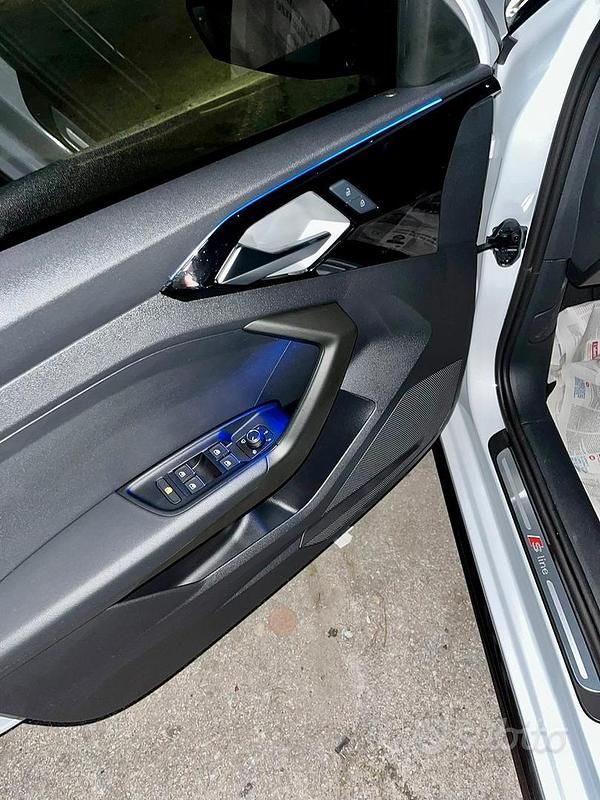Usata Audi A1 S-Line 110 CV (80 kW) 2022 Bianco SUV
