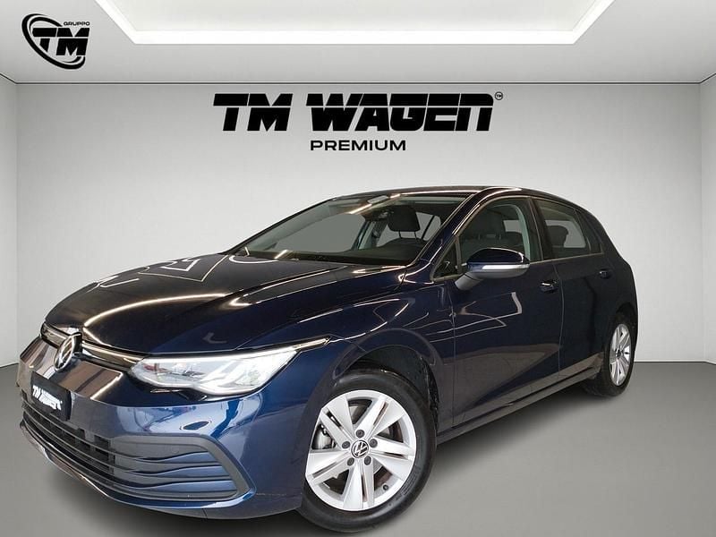Usata VW Golf VIII Life 110 CV (80 kW) 2021 Blu Berlina
