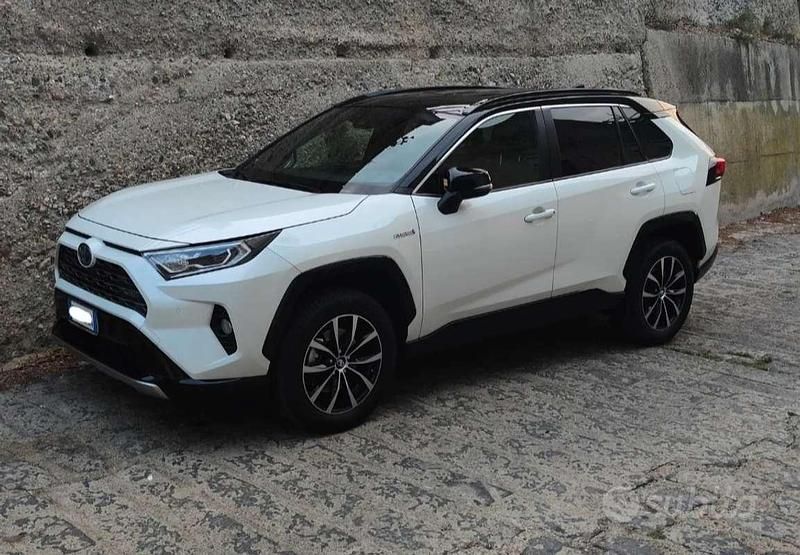 Usata Toyota RAV4 Hybrid Style 178 CV (130 kW) 2019 SUV