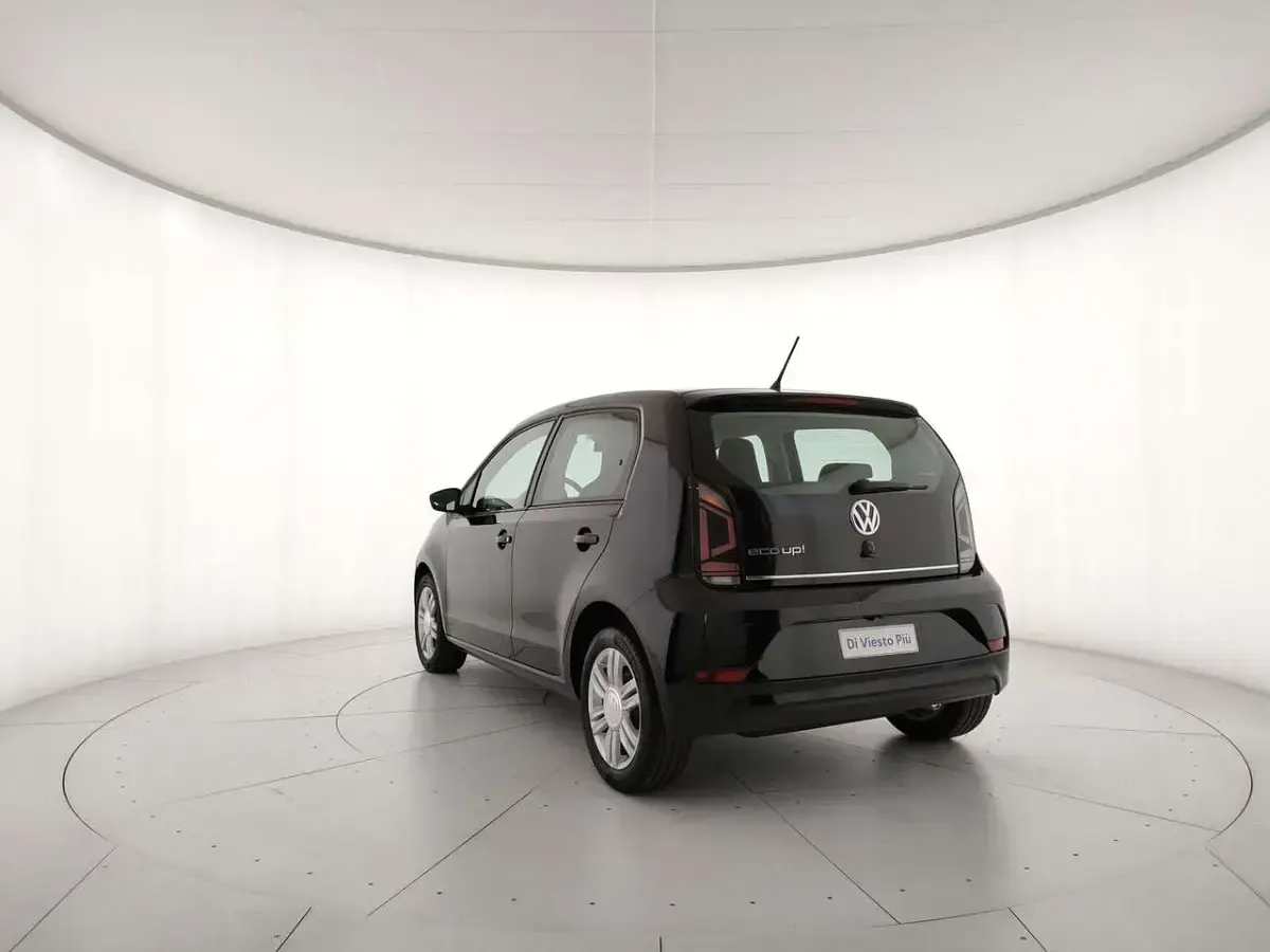 Usata VW up! high up! 68 CV (50 kW) 2018 Nero perla Utilitaria