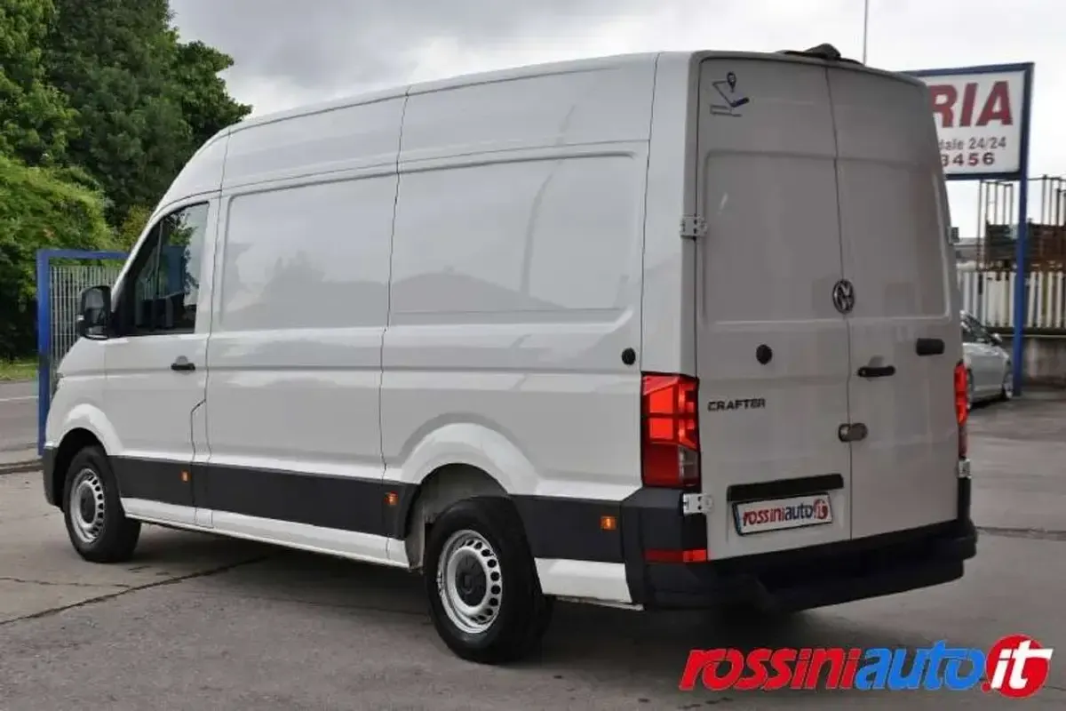 Usata MAN TGE 140 CV (102 kW) 2022 Bianco candy Furgone