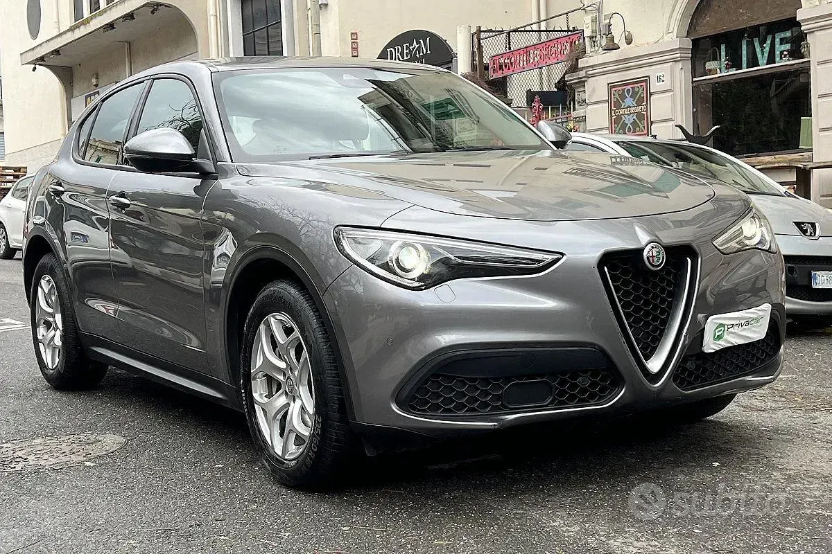 Usata Alfa Romeo Stelvio Ti 190 CV (139 kW) 2020 Grigio SUV