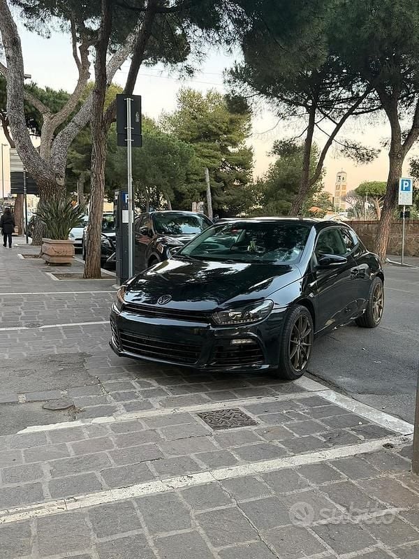 Begagnad VW Scirocco 2012 Svart Sportkupé