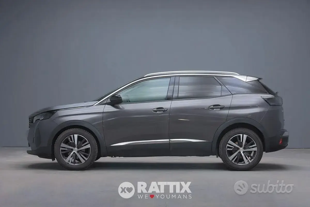 Usata Peugeot 3008 Allure 131 CV (96 kW) 2021 Grigio platinum SUV