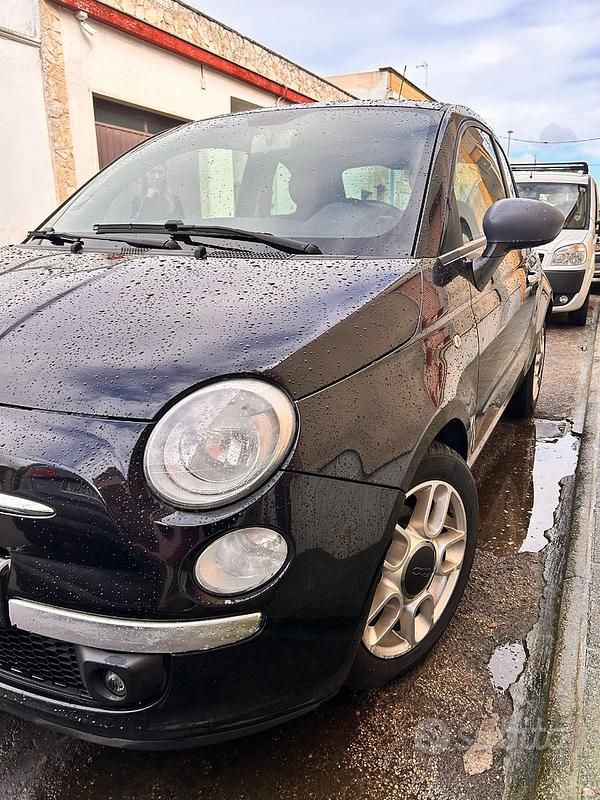 Nero Usata 2011 Fiat 500 Tre volumi | 3700 € - Immagine 1/3