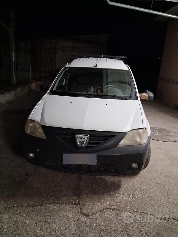 Usata Dacia Logan 70 CV (51 kW) 2010 Bianco Monovolume