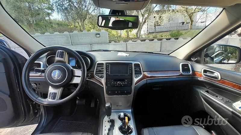 Usata Jeep Grand Cherokee 243 CV (178 kW) 2013 Nero SUV