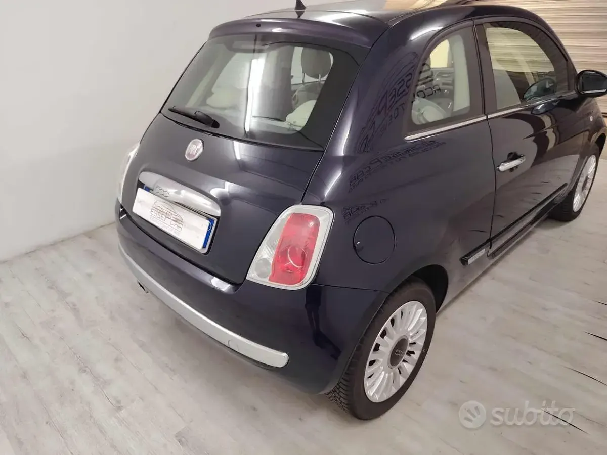 Usata Fiat 500 Lounge 69 CV (50 kW) 2012 Bianco Utilitaria