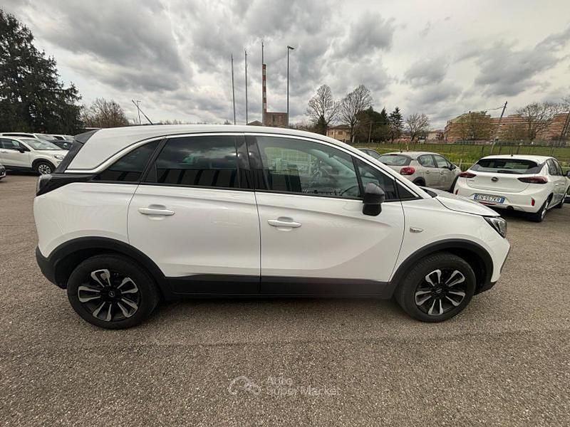 Usata Opel Crossland X Elegance 131 CV (96 kW) 2024 Bianco SUV