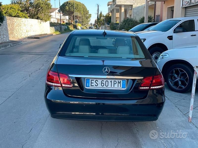 Usata Mercedes E250 Sport 204 CV (150 kW) 2013 Nero Berlina