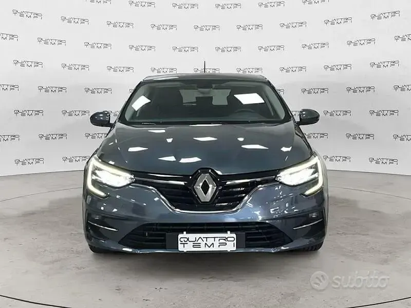 Usado Renault Mégane II Equilibre 116 CV (85 kW) 2022 Azul Berlina