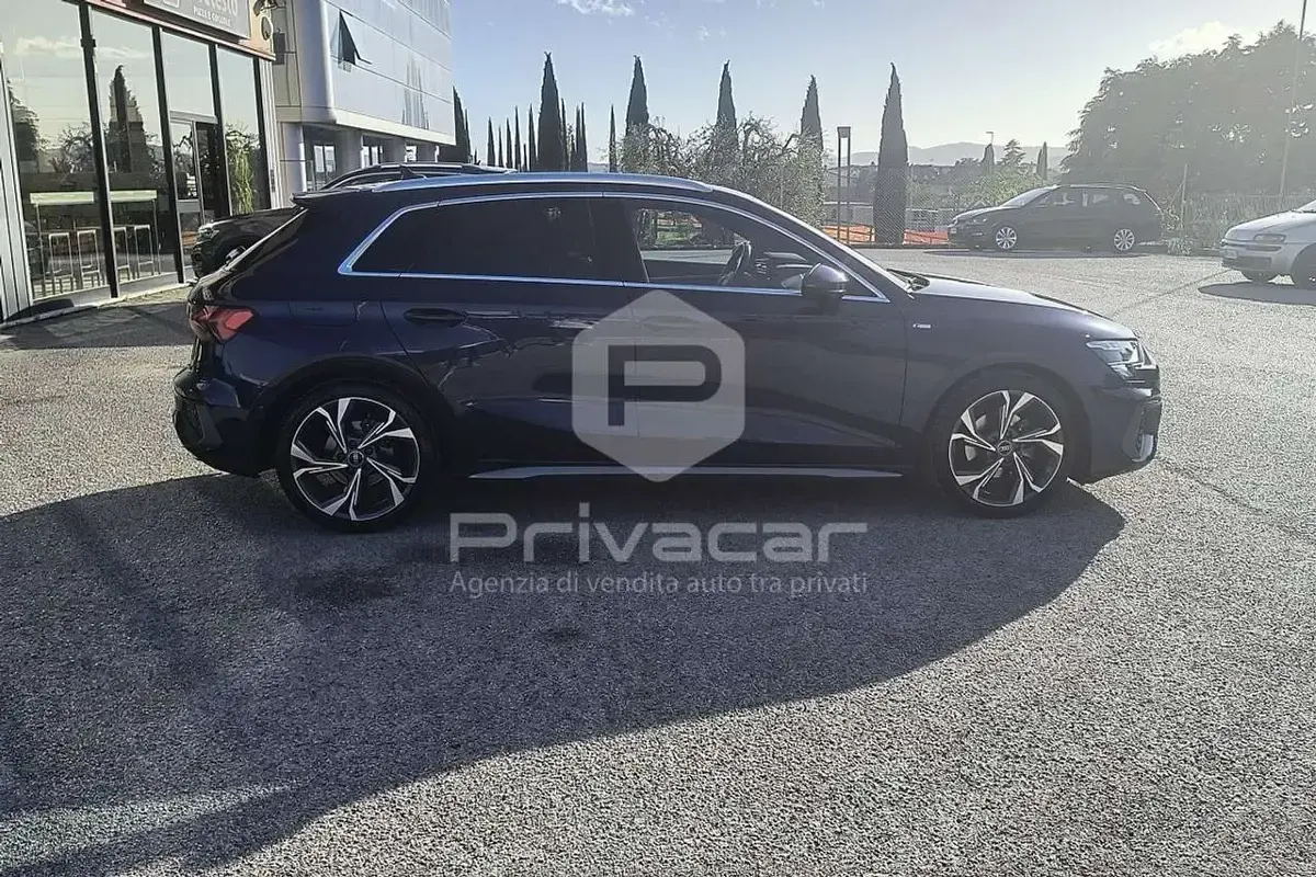 Usata Audi A3 Sportback S-Line 116 CV (85 kW) 2022 Blu Utilitaria