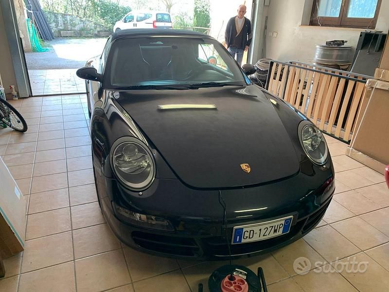 Usata Porsche 911 Carrera Cabriolet 325 CV (239 kW) 2008 Nero Cabrio