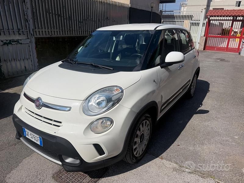 Usata Fiat 500L Trekking 95 CV (69 kW) 2015 Bianco Monovolume