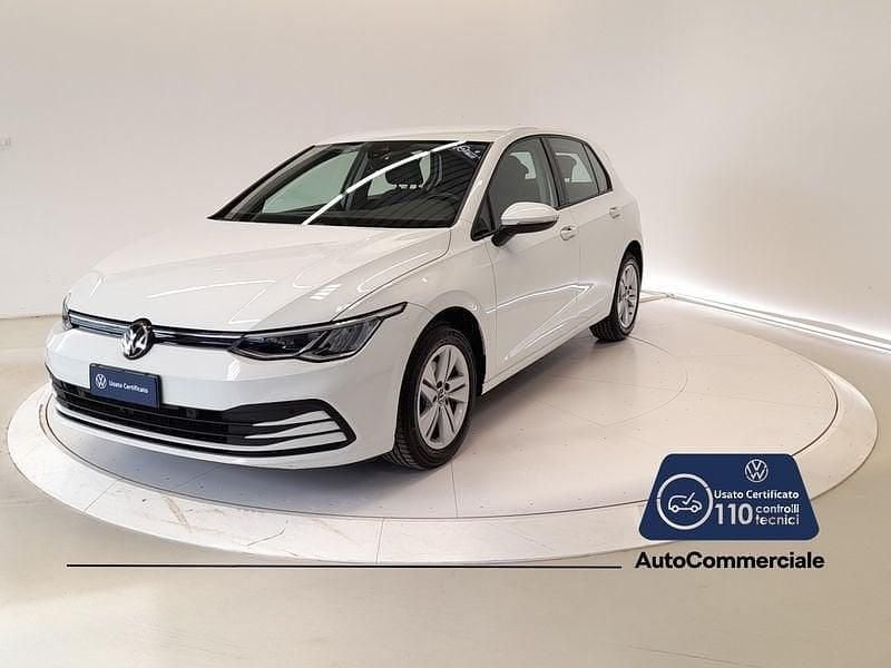 Usata VW Golf VIII Life 131 CV (96 kW) 2023 Bianco Berlina