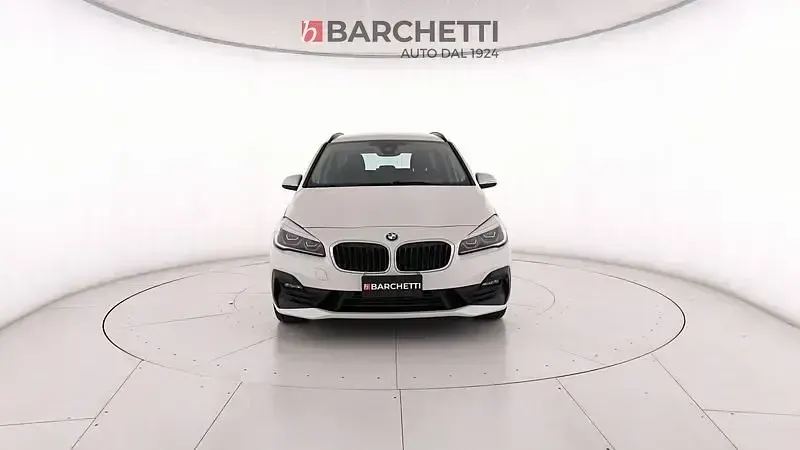 Usata BMW 220 Gran Tourer Comfort Edition 190 CV (139 kW) 2020 Bianco Monovolume