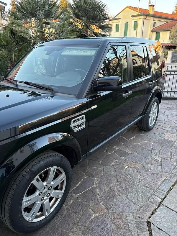 Usata Land Rover Discovery 4 245 CV (180 kW) 2013 Nero SUV