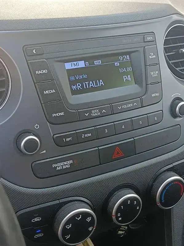 Usata Hyundai i10 Advanced Plus 67 CV (49 kW) 2019 Grigio Utilitaria