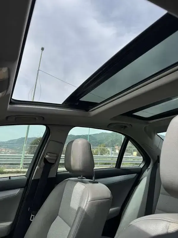 Usata Mercedes C220 Avantgarde 170 CV (125 kW) 2009 Berlina