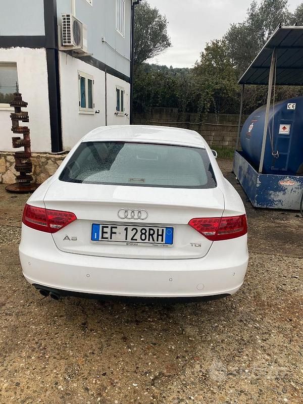 Usata Audi A5 177 CV (130 kW) 2011 Bianco Coupé