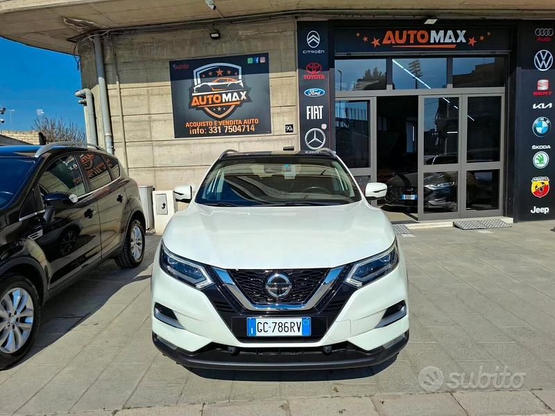 Usata Nissan Qashqai Tekna 150 CV (110 kW) 2020 Bianco SUV