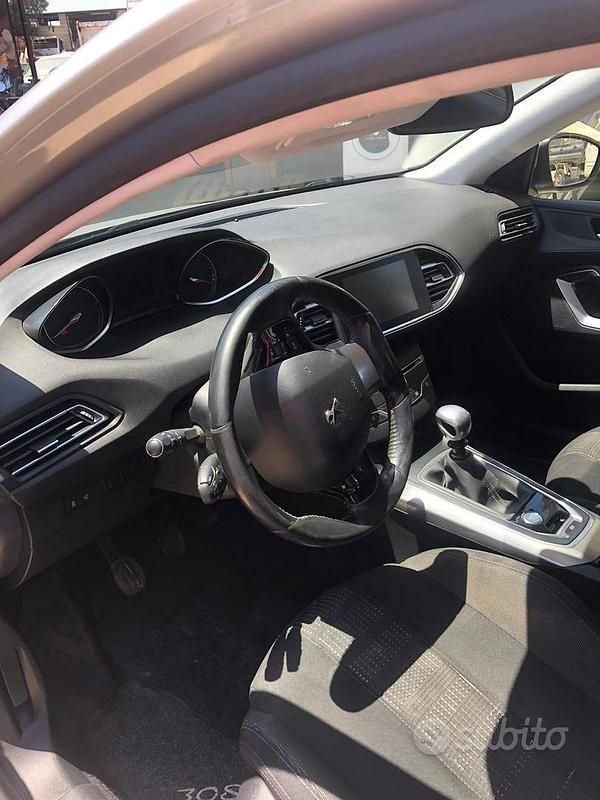 Usata Peugeot 308 2015 Grigio Station wagon