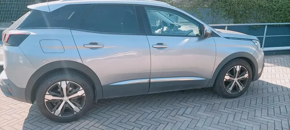 Usata Peugeot 3008 120 CV (88 kW) 2017 Bianco SUV