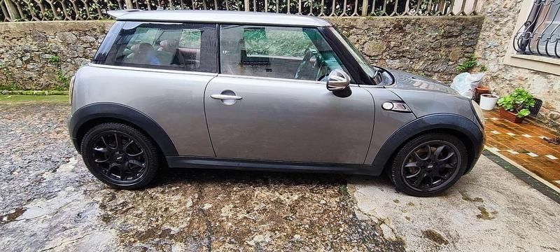 Usata Mini Cooper S Salt 174 CV (127 kW) 2008 Utilitaria