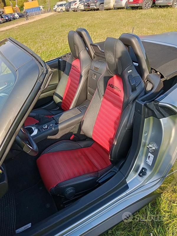 Usata Abarth 124 Spider 170 CV (125 kW) 2017 Grigio Cabrio