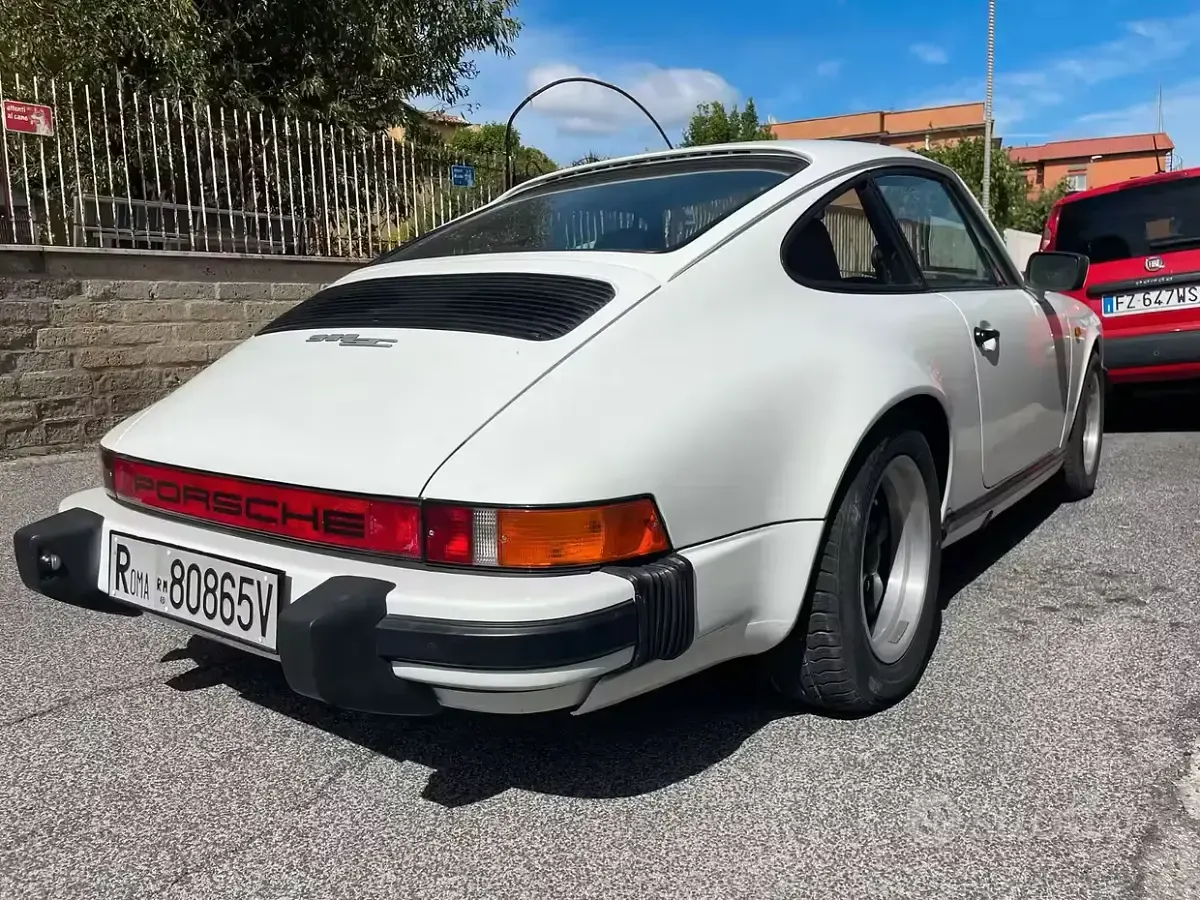 Usata Porsche 911SC 204 CV (150 kW) 1982 Bianco Berlina
