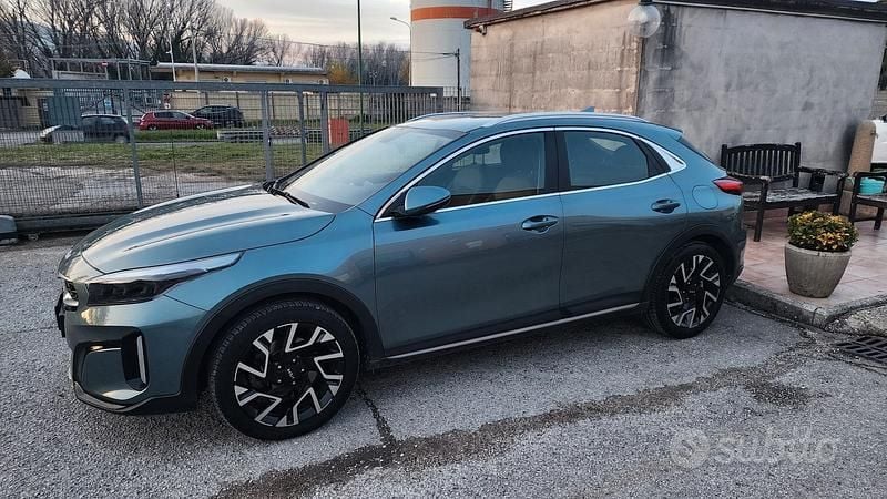 Usata Kia XCeed 2023 Blu SUV
