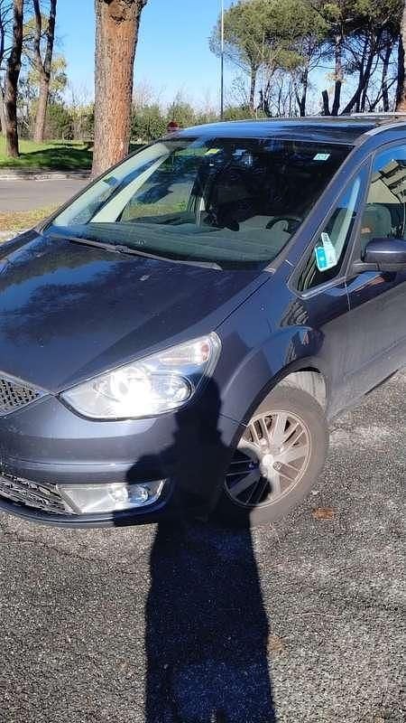 Begagnad Ford Galaxy 140 HK (102 kW) 2007 Minibuss