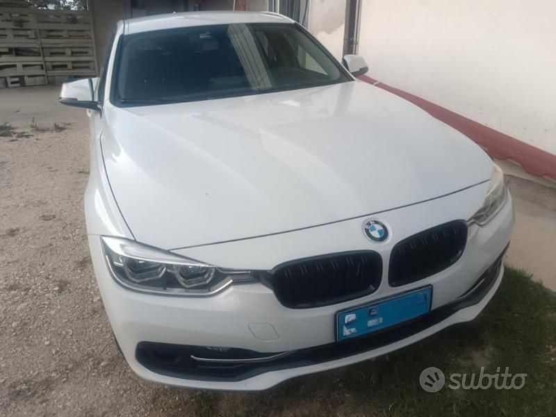 Usata BMW 318 Sport Line 116 CV (85 kW) 2015 Bianco Station wagon
