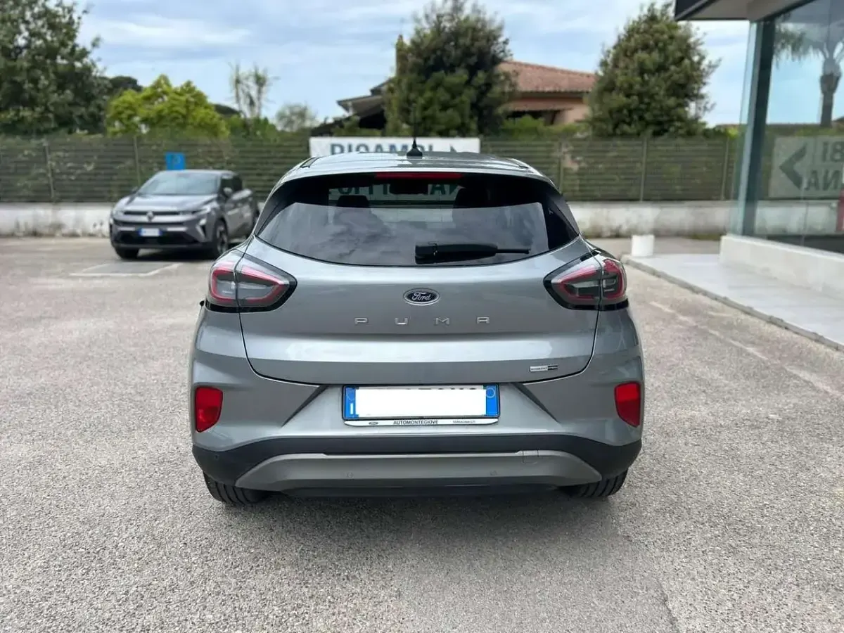 Usata Ford Puma Titanium 125 CV (91 kW) 2023 Argento SUV