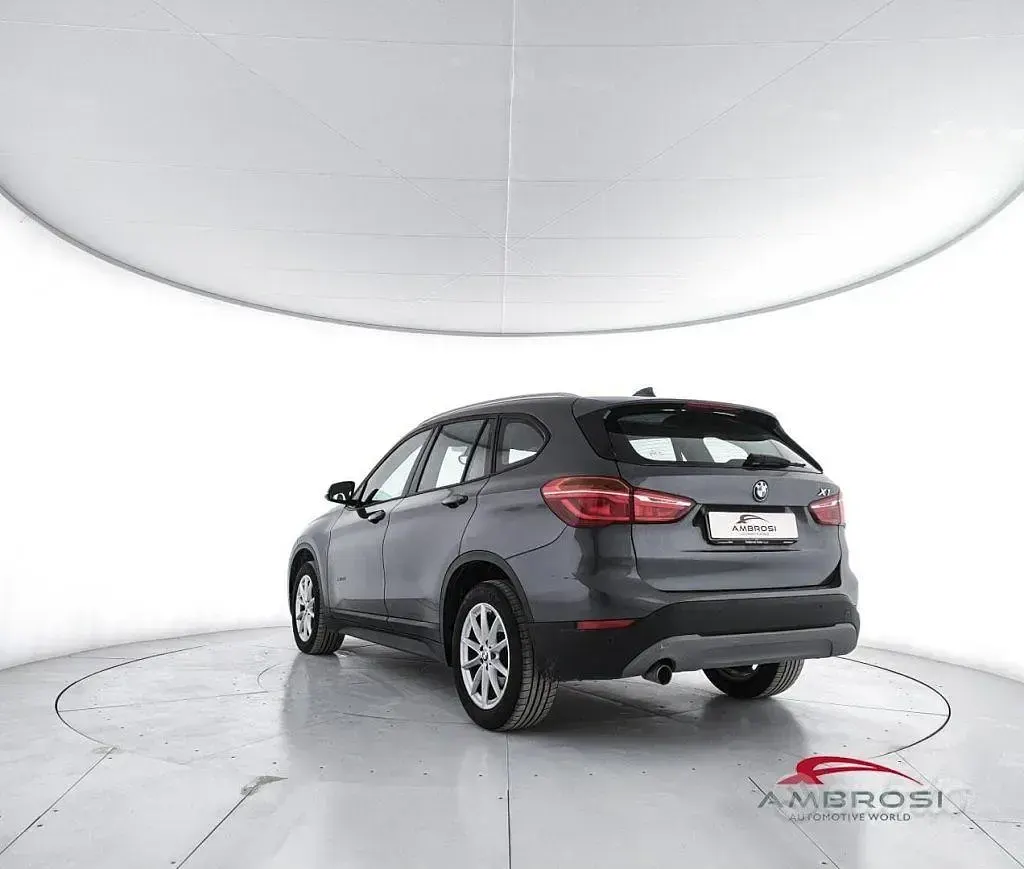 Usata BMW X1 116 CV (85 kW) 2017 Grigio SUV