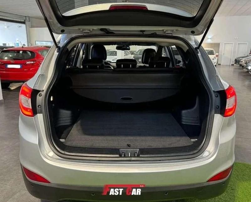 Usata Hyundai ix35 Xpossible 116 CV (85 kW) 2014 Argento SUV