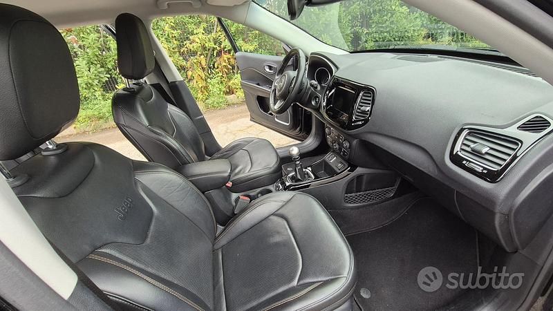 Usata Jeep Compass Limited 120 CV (88 kW) 2018 Nero SUV