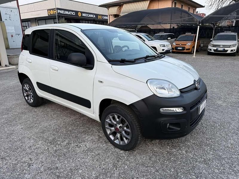 Usata Fiat Panda 4x4 80 CV (58 kW) 2016 Bianco Utilitaria