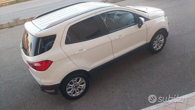 Usata Ford Ecosport Titanium S 95 CV (69 kW) 2017 Bianco SUV