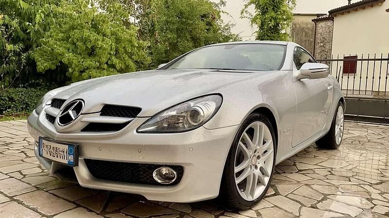 Usata Mercedes SLK200 184 CV (135 kW) 2008 Argento Cabrio