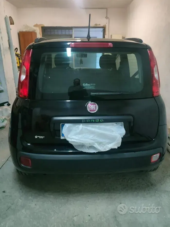 Usata Fiat Panda 80 CV (58 kW) 2017 Nero Utilitaria