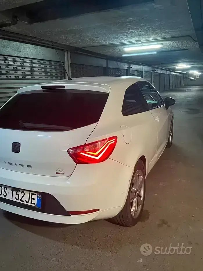 Usata Seat Ibiza 80 CV (58 kW) 2009 Bianco Coupé