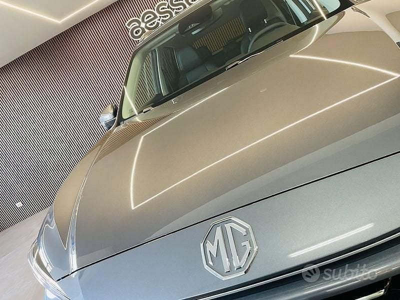 Nuova MG ZS Luxury 2025 Grigio SUV